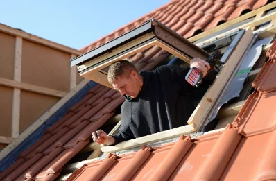 Pose de fenêtres de toit Velux au Teilleul